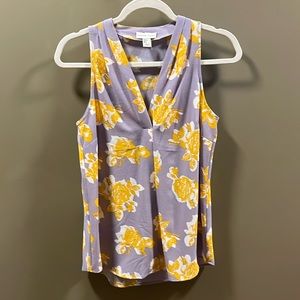 Size small Adrienne Vittadini blouse.